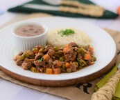 Picadinho à Jardineira, Feijão Mulatinho e Arroz