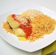 Filé Mignon à Parmegiana, Batata Palha e Arroz