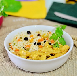 Iscas de Frango ao Curry com Arroz a Grega Congelada