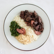 Feijoada, Couve à Mineira, Arroz e Farofa (Fome de Leão)